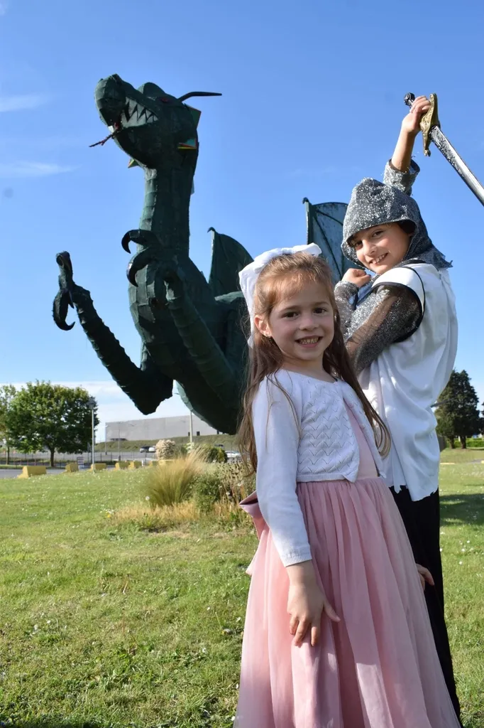 Sophia avec le Dragon